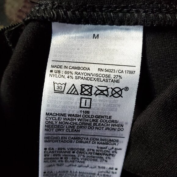 Old Navy Extra High-Waisted Stevie Skinny Ponte Pants, Black, Size M - Picture 11 of 12